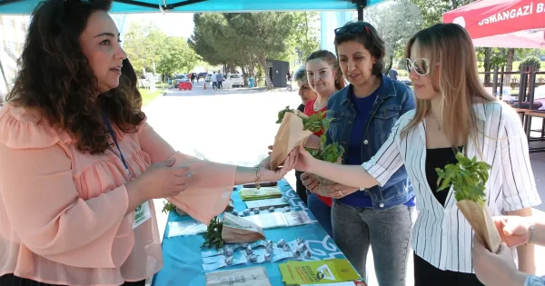 Bursa Nilüfer’den üniversiteli gençlere çevre bilinci