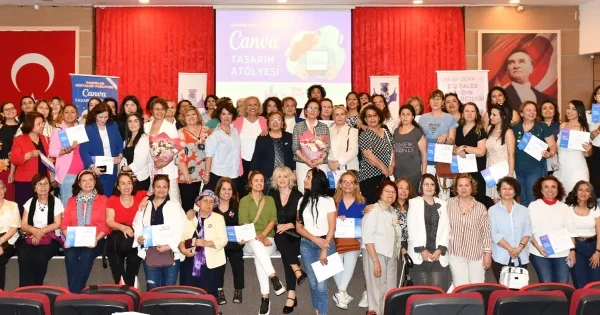 İzmir Çiğli kadınlar dijitalde başarıyla ilerliyor